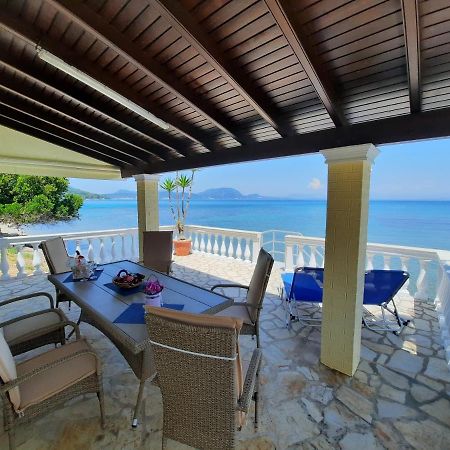Blue Horizon  Villa Mpoukaris Exterior foto
